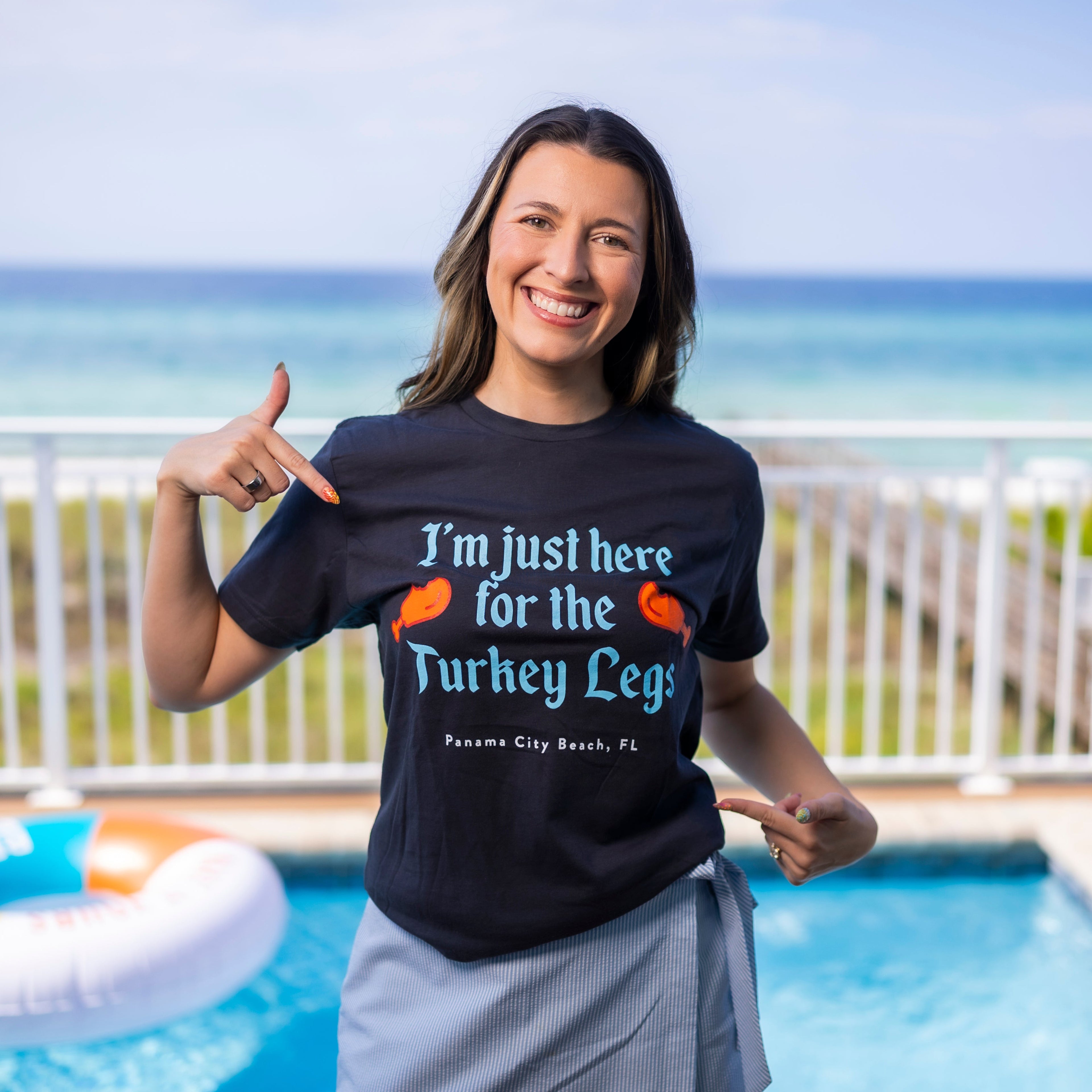 Pirates of the High Seas & Renaissance Fest - I'm Just Here For The Turkey Legs T-Shirt